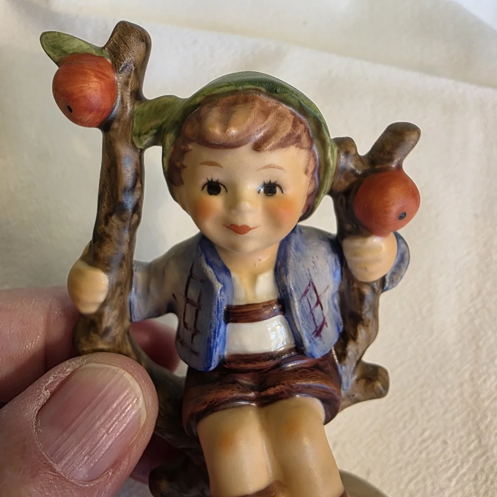 Vintage Goebel Hummel Apple Tree Boy Figurine Herbst TMK 6 Model 142 3/0